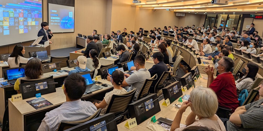 FRC2025參與嘉賓互動熱烈,展現產業對 AI 趨勢的高度關注,企業智能應用將大爆發。