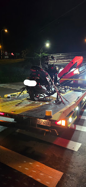 半夜機車車禍拖車救援